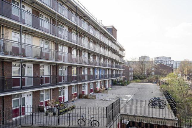 1 Bedroom Flat Close To City With Free Parking Arrangement London Luaran gambar