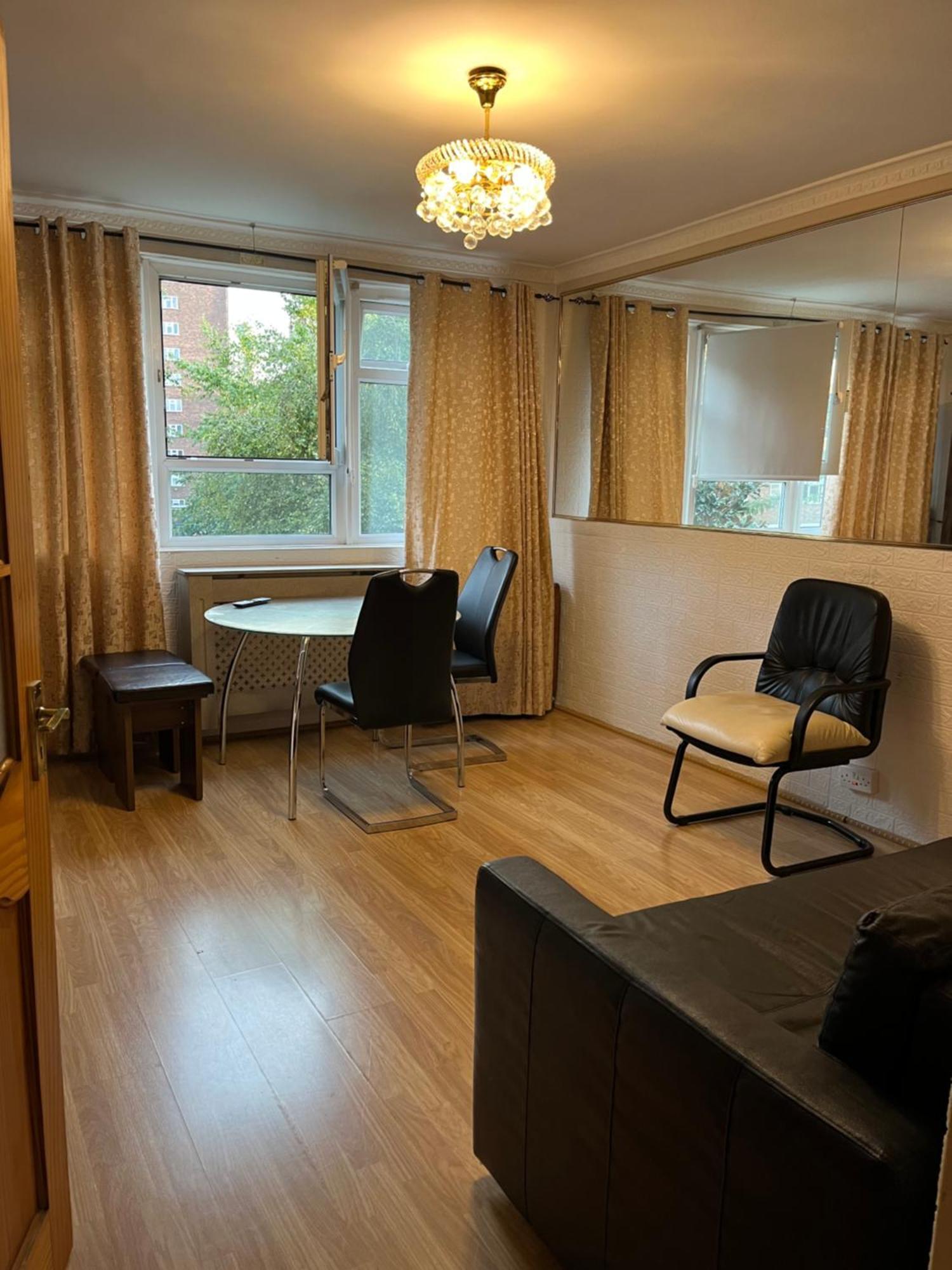 1 Bedroom Flat Close To City With Free Parking Arrangement London Luaran gambar
